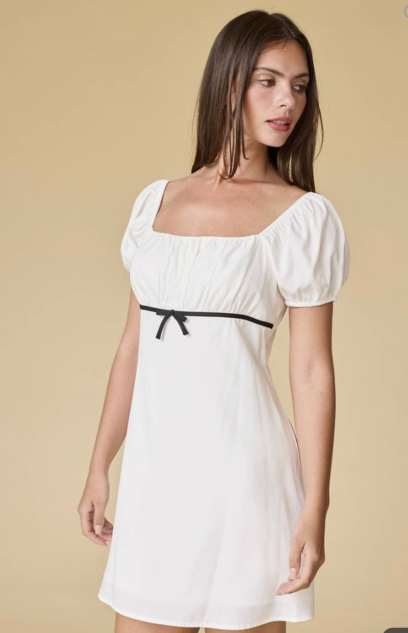 cotton cap sleeve mini dress - white Dekoda White Cap Sleeve Mini Dress - US 12