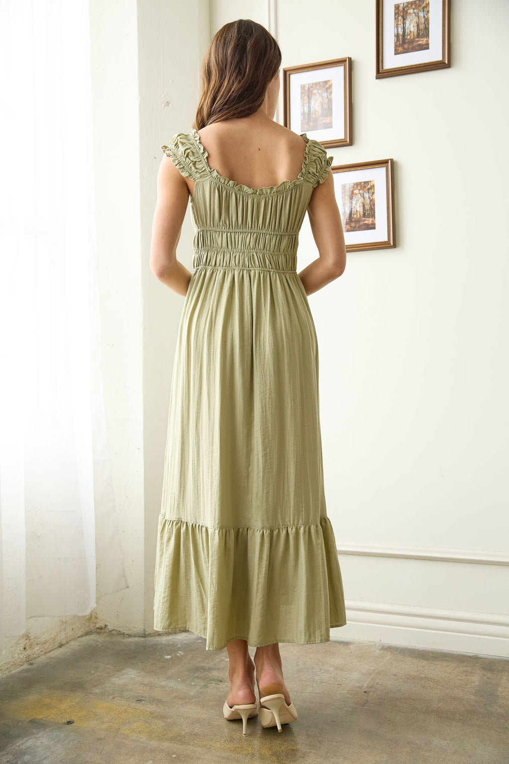 Sage and Sway Shirred Waist Short Sleeve Midi Dress- Olive