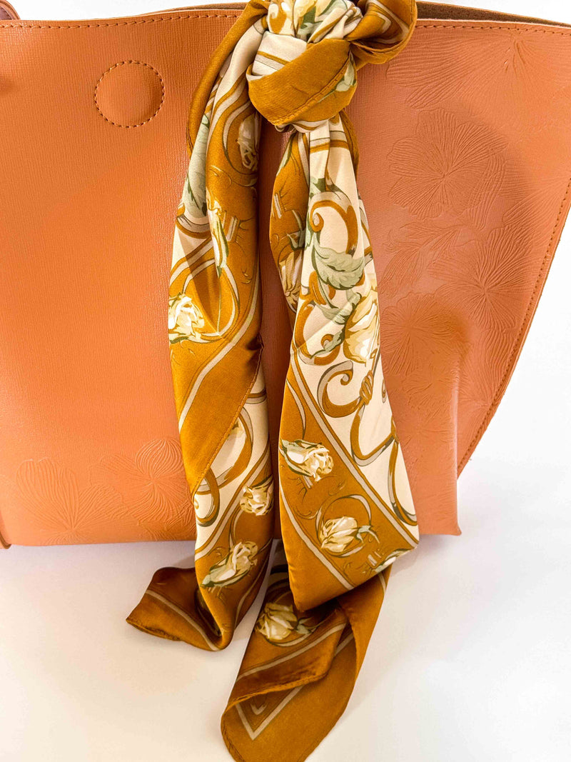 Rose Garden Trellis Scarf - Ivory/Caramel