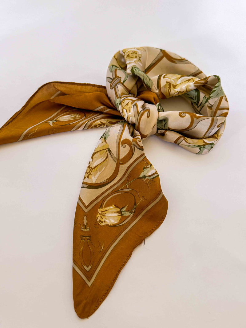 Rose Garden Trellis Scarf - Ivory/Caramel