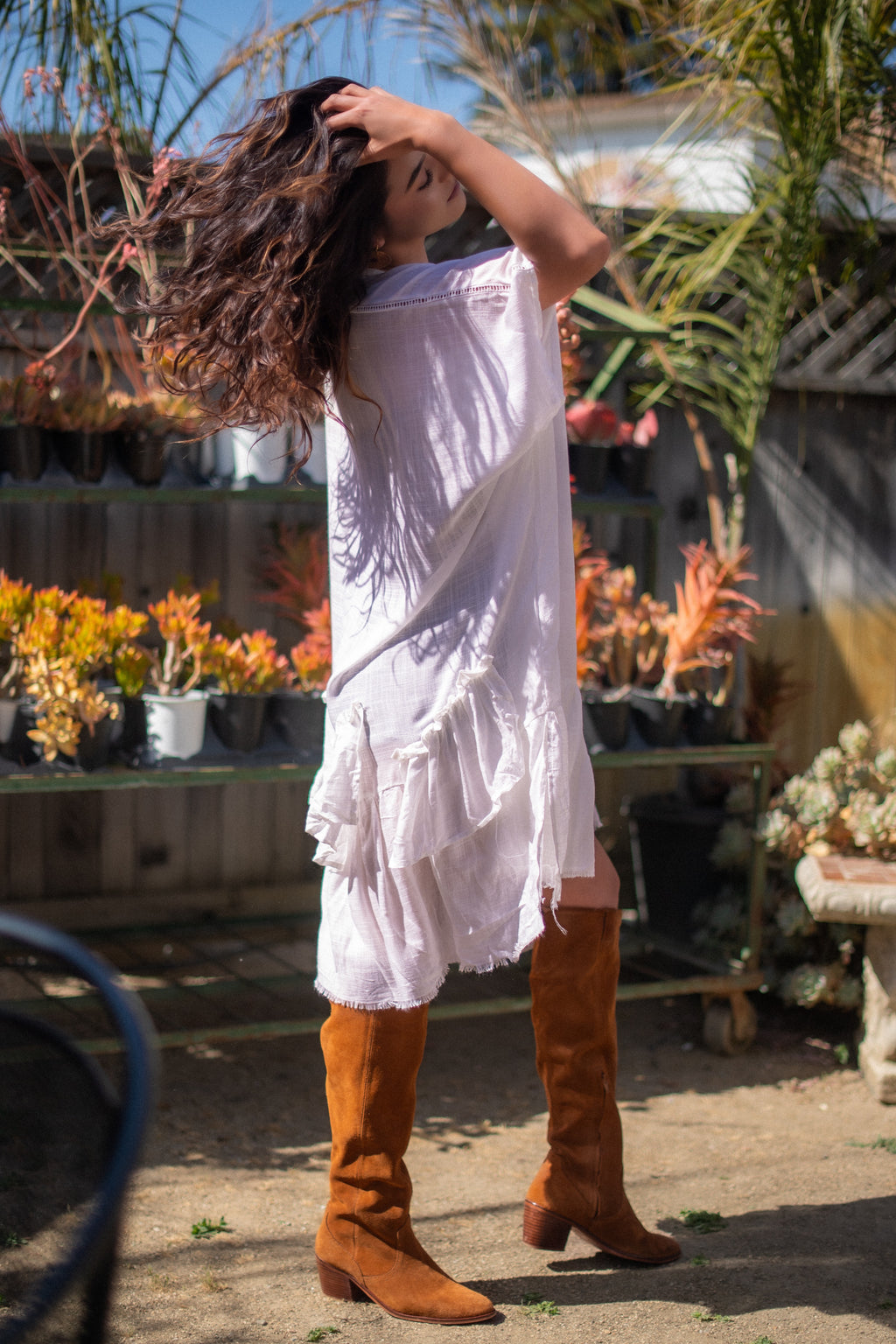 Shells and Spurs Ruffle Detail Kimono - White