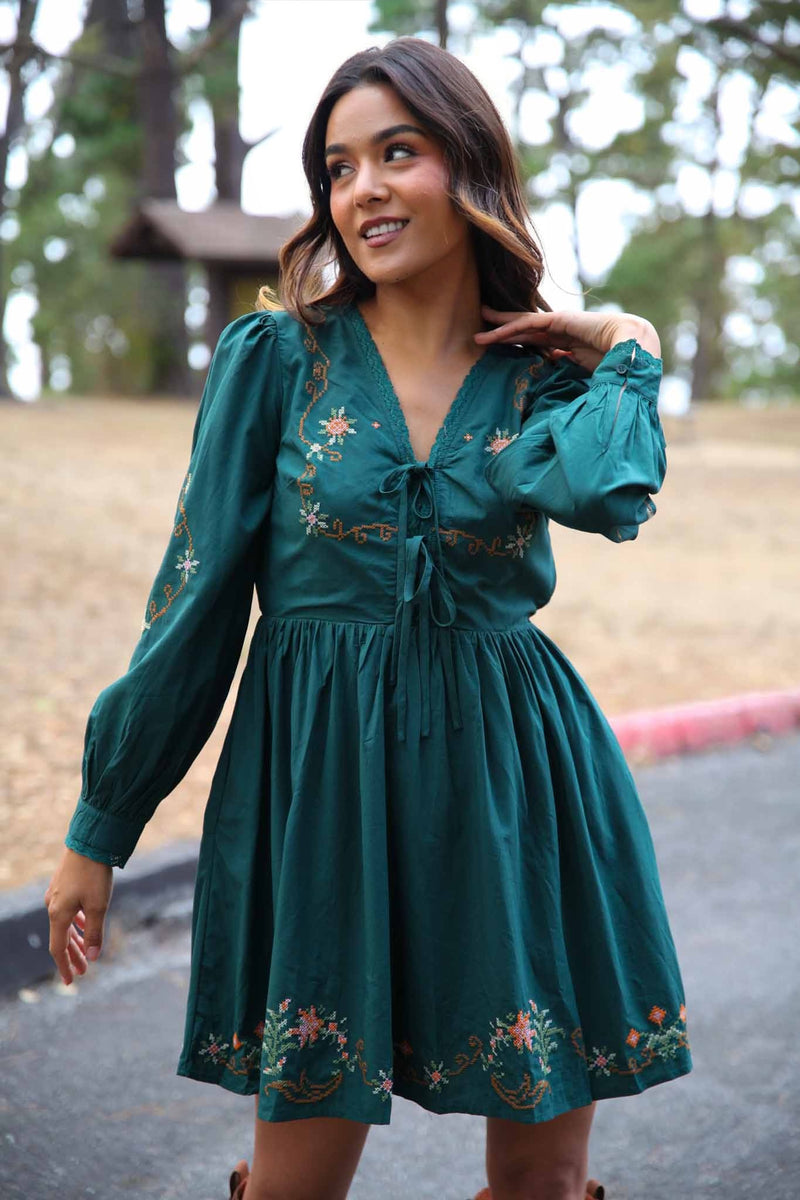 Juniper Rose Long Sleeve Embroidered Midi Dress - Hunter/Multi