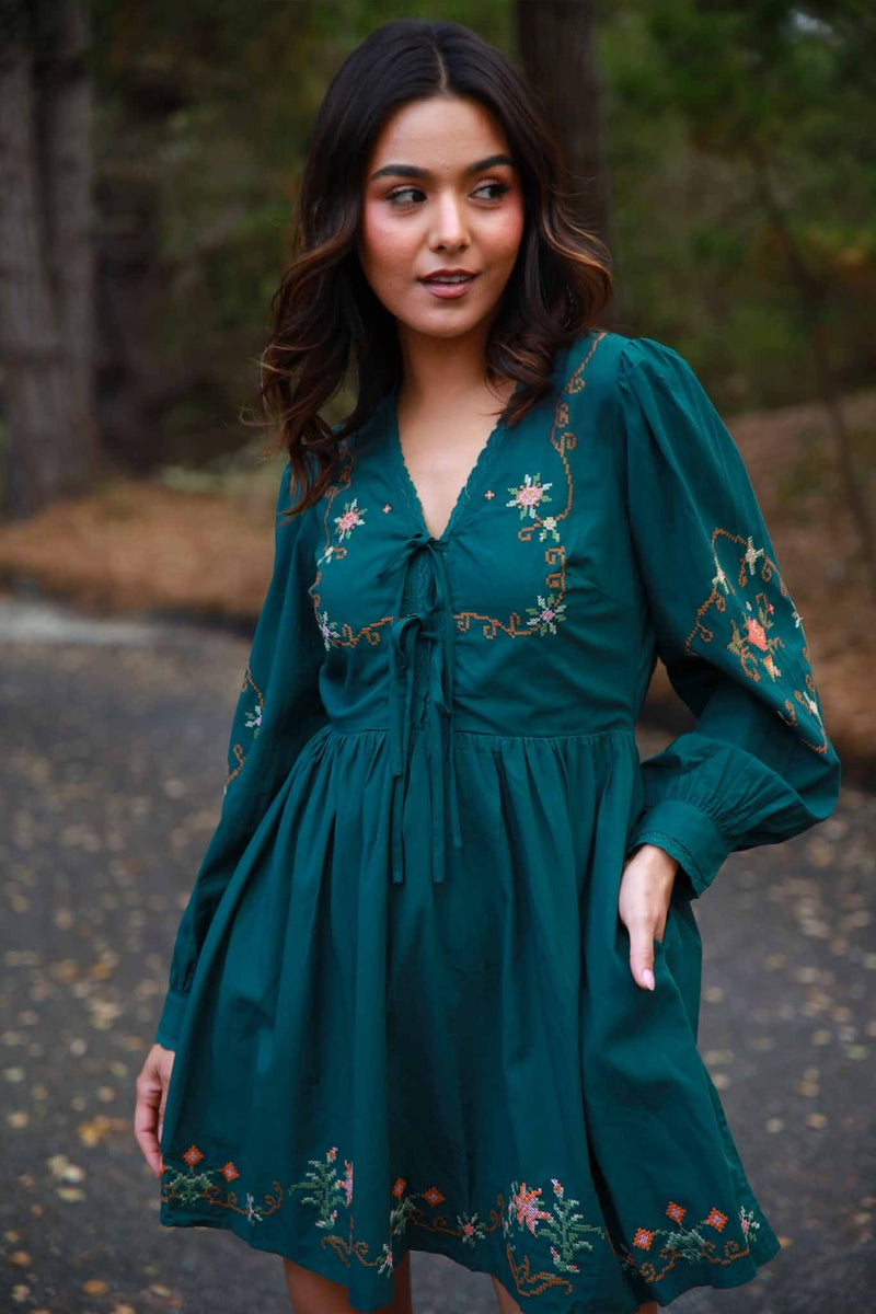 Juniper Rose Long Sleeve Embroidered Midi Dress - Hunter/Multi