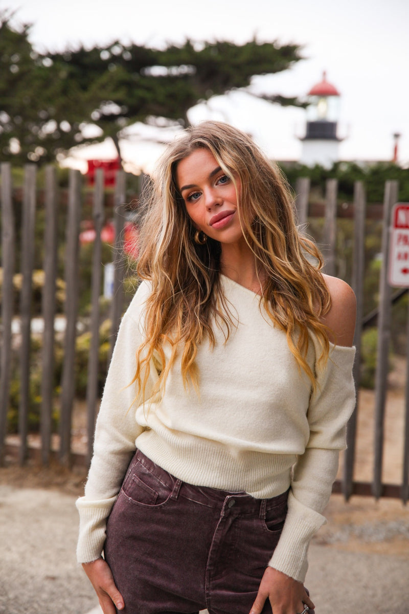 Lizzie Off Shoulder Sweater- Ivory