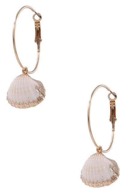 Drift and Dune Seashell Earrings